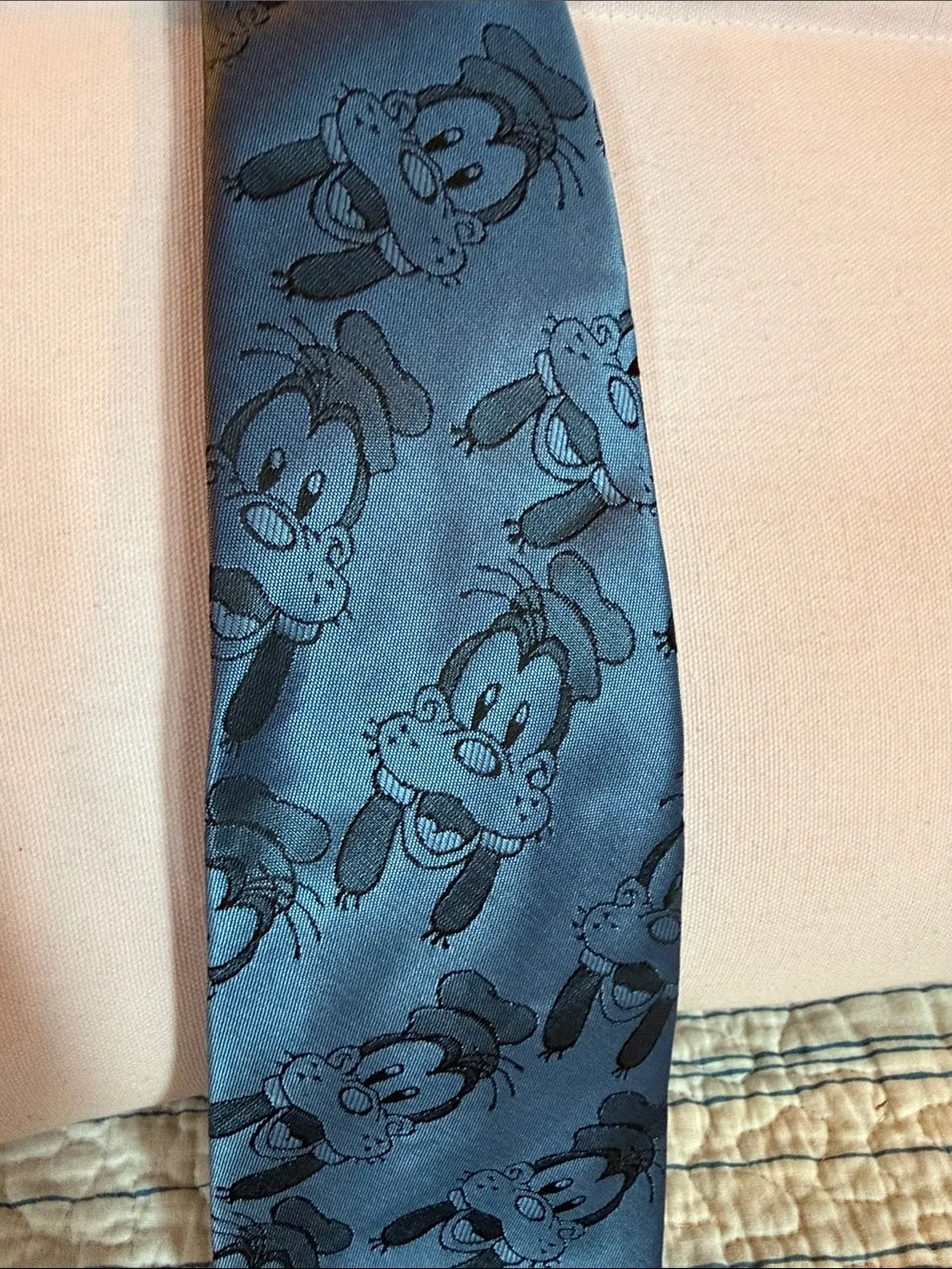Disney Men's Dark Navy Goofy Jacquard Tie